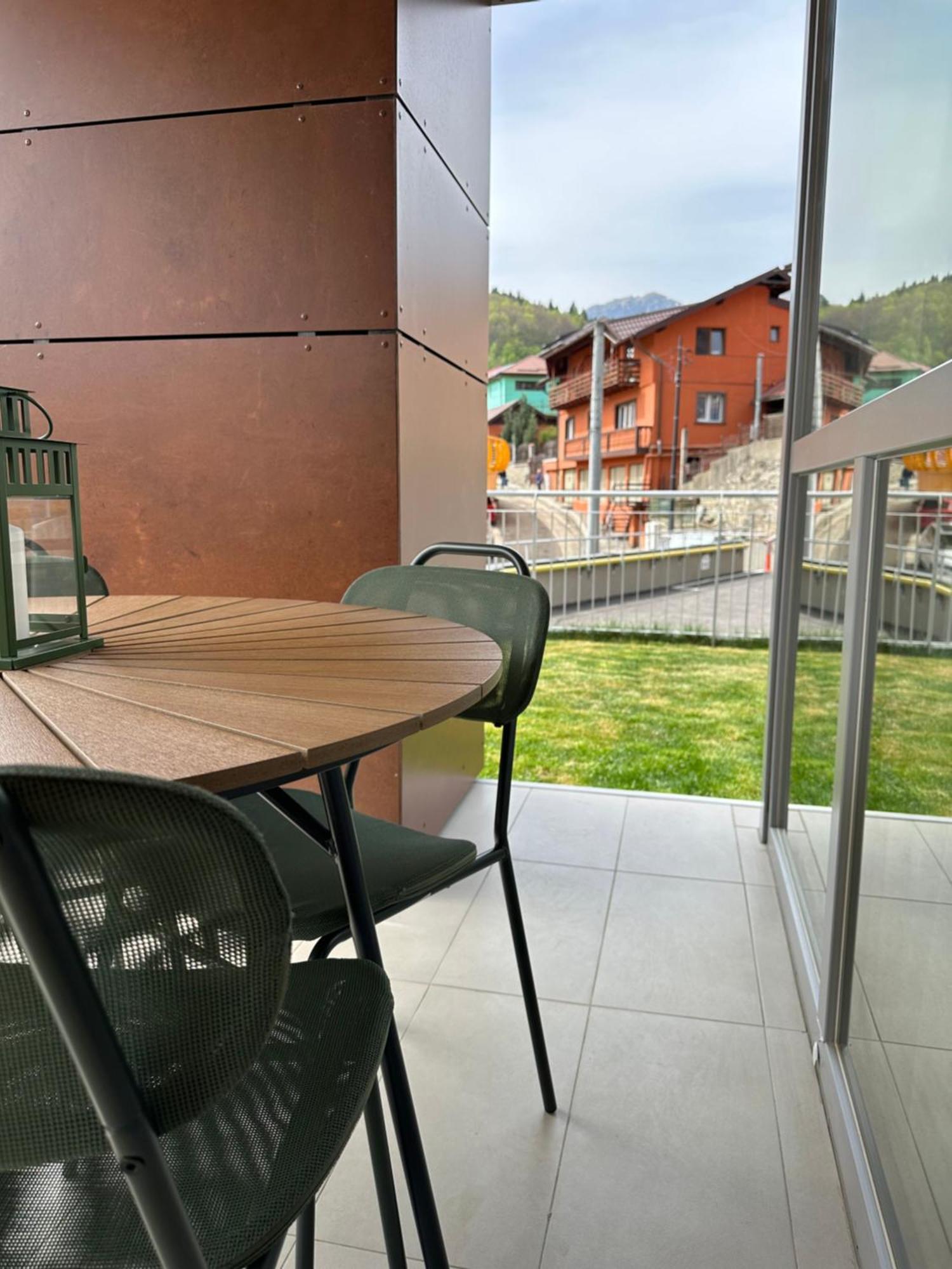Dream Garden Apartment With Free Parking Sinaia Exterior photo